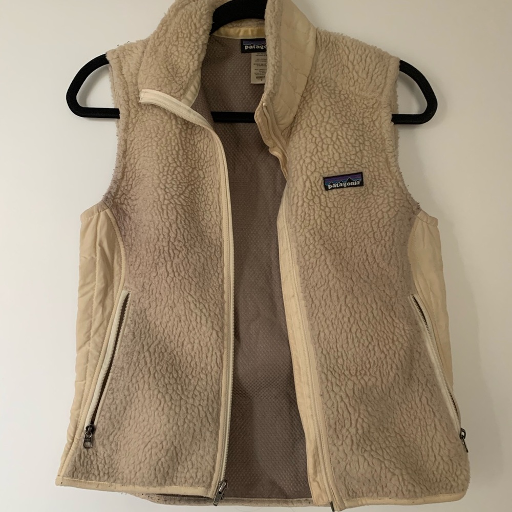 Patagonia Beige Fleece Vest